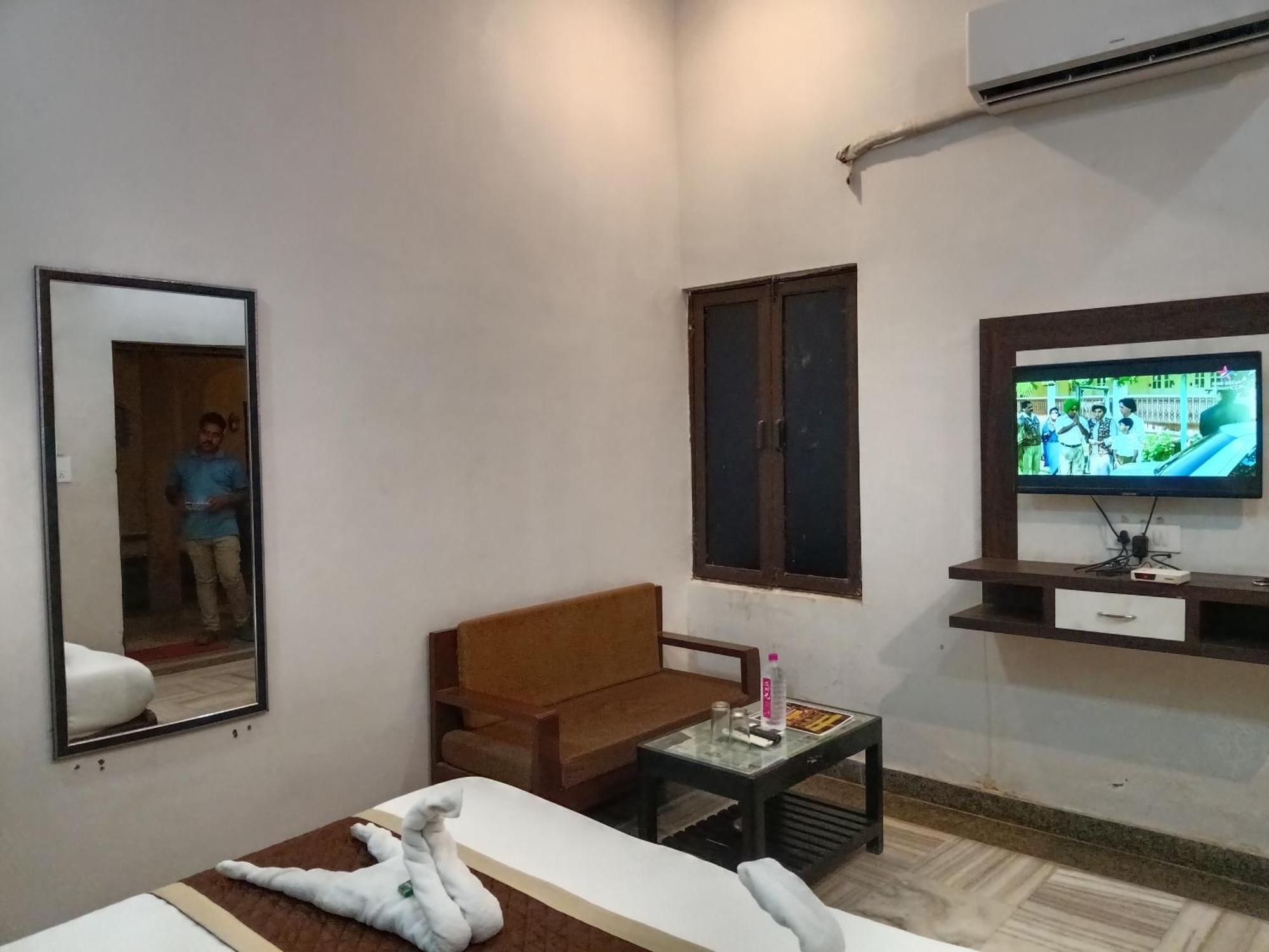 Hotel Mewad Haveli Πουσκάρ Εξωτερικό φωτογραφία