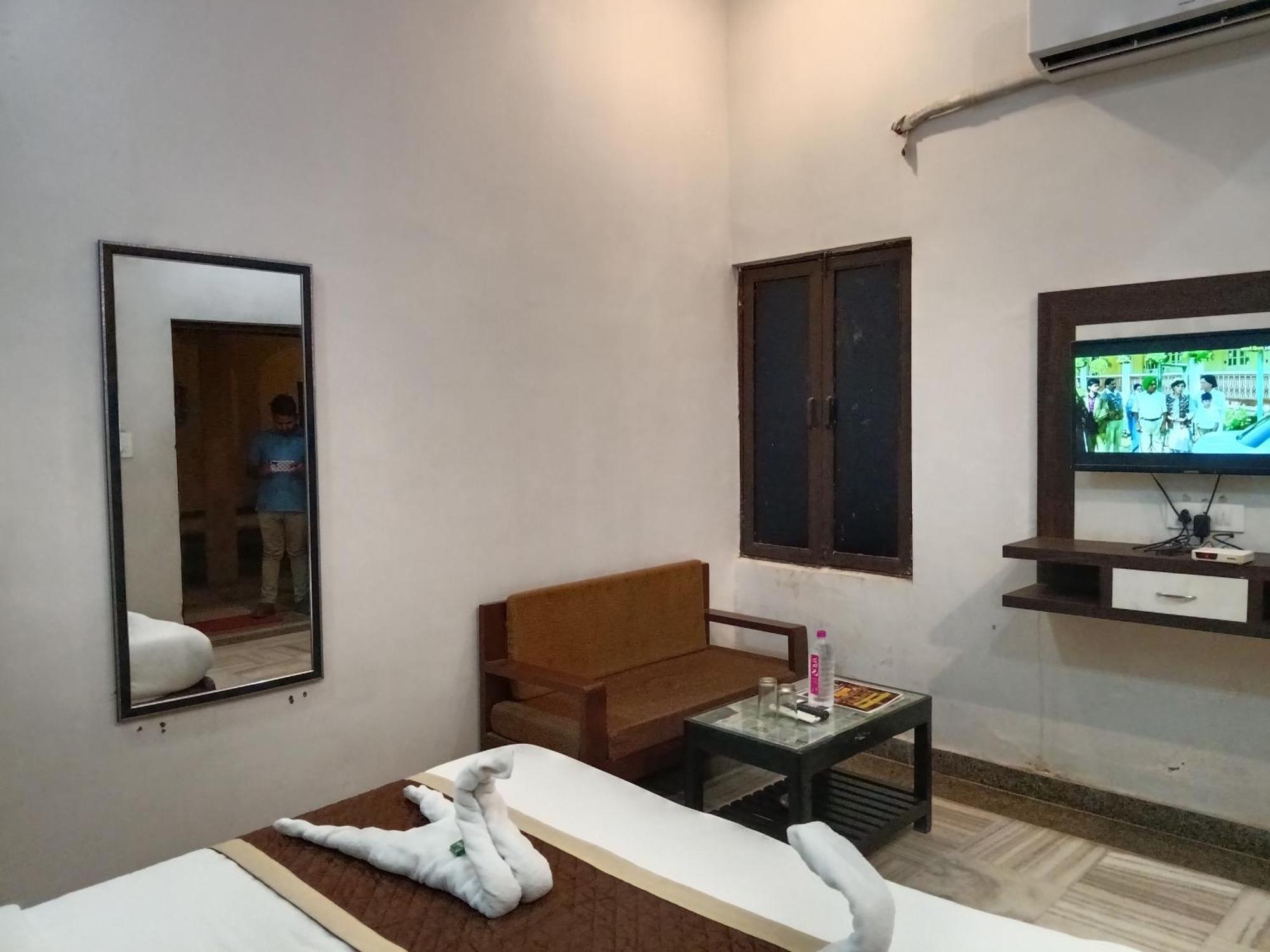 Hotel Mewad Haveli Πουσκάρ Εξωτερικό φωτογραφία